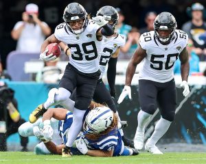 Jacksonville Jaguars wide receiver JAMAL AGNEW (39) runs with the ball during the Jacksonville Jaquars vs Indianapolis Colts NFL game at TIAA Bank Field Stadium in Jacksonville, Fl on September 18, 2022.