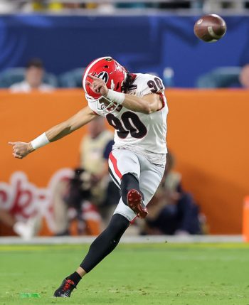 Georgia Bulldogs place kicker JAKE CAMARDA (90) kicks the ball during the 88th Capital One Orange Bowl at Hard Rock Stadium in Miami Gardens, Florida